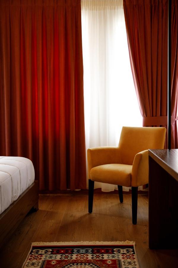 Gjirokastër Rose Garden Hotel מראה חיצוני תמונה