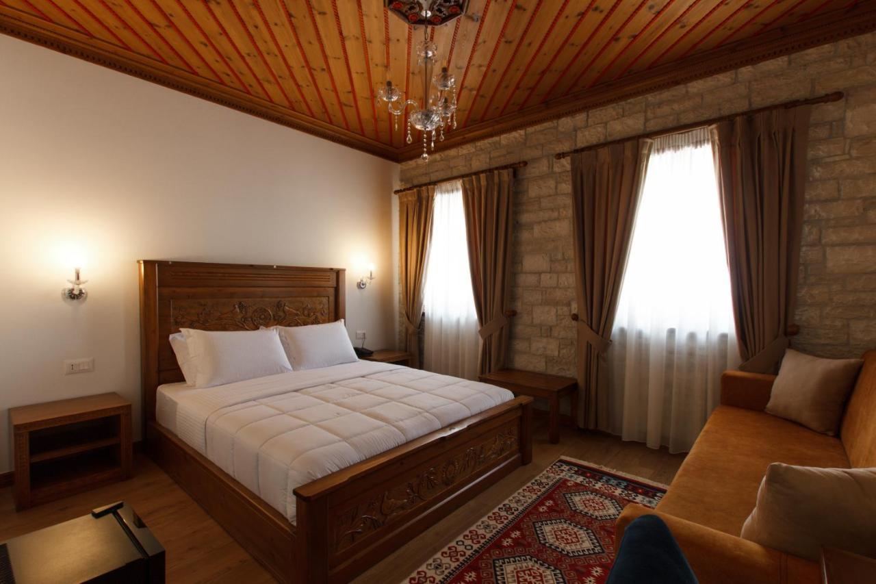 Gjirokastër Rose Garden Hotel מראה חיצוני תמונה